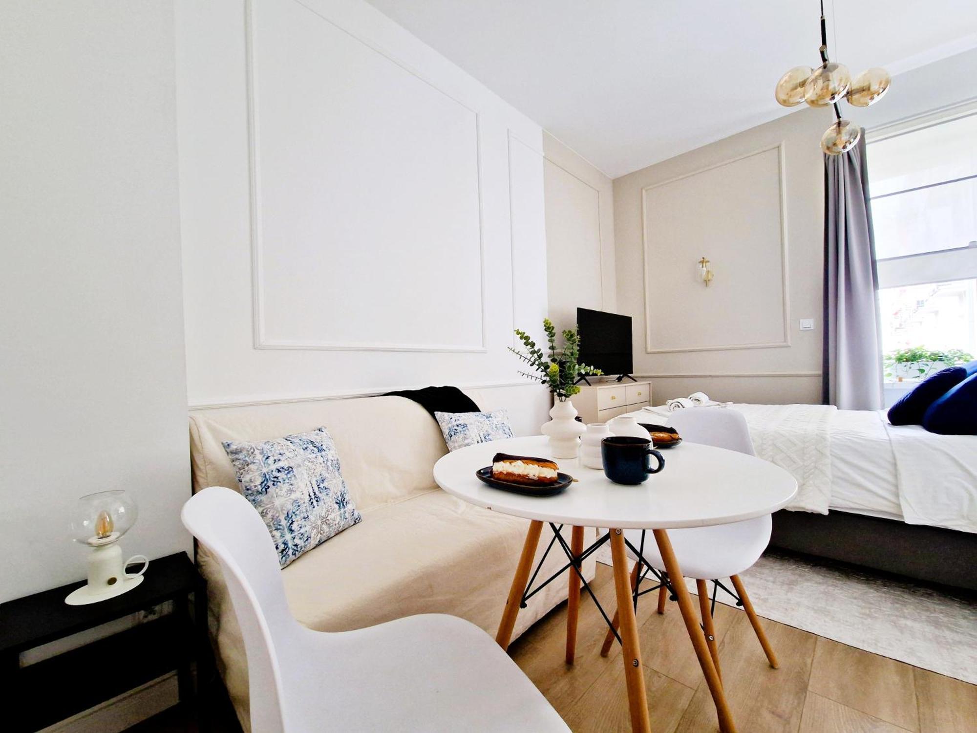 J&W Apartments Grojecka Glam Flat 华沙 外观 照片