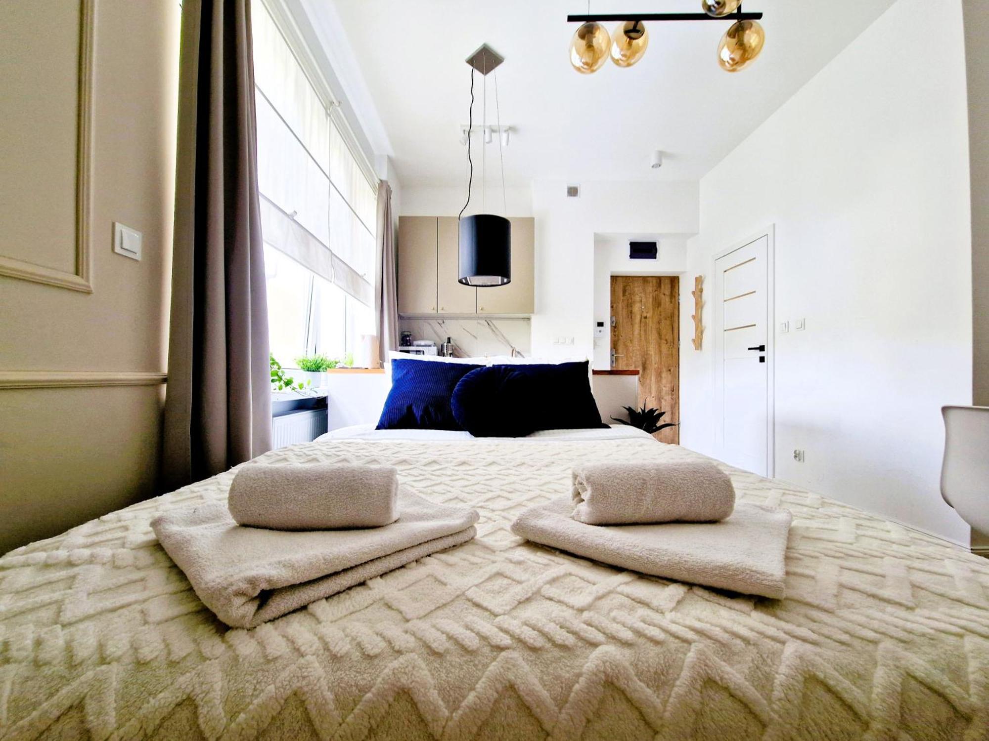 J&W Apartments Grojecka Glam Flat 华沙 外观 照片