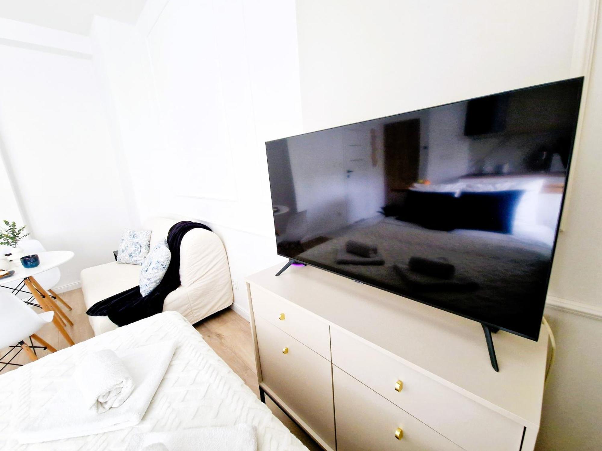 J&W Apartments Grojecka Glam Flat 华沙 外观 照片